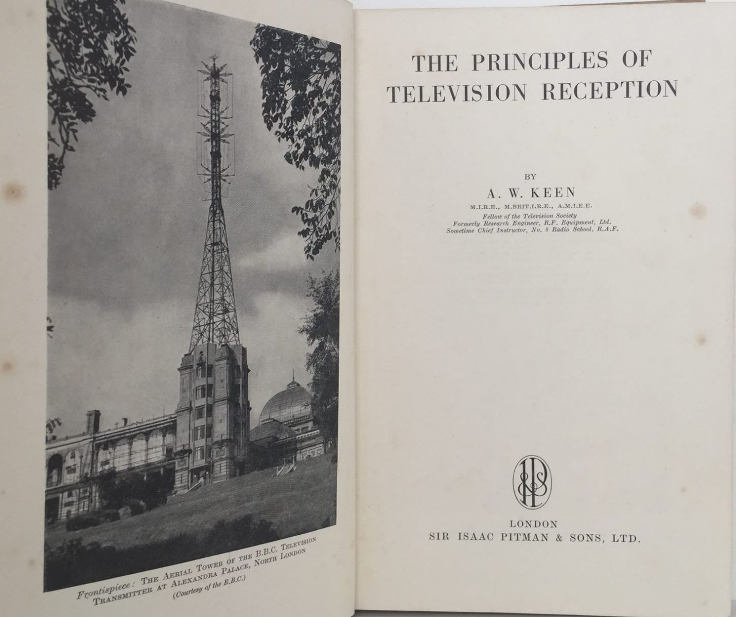 THE PRINCIPALS OF TELEVISION RECEPTION