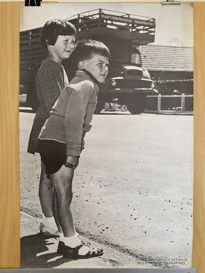 VINTAGE POSTER: Ministry of Transport / Children's Road Safety 1968