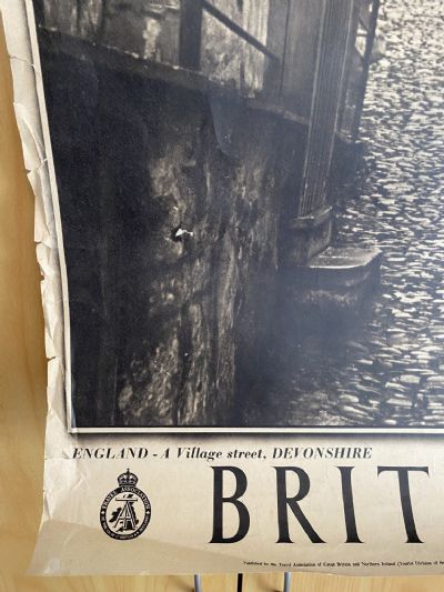 VINTAGE POSTER: BRITAIN - A Village Street, Devonshire