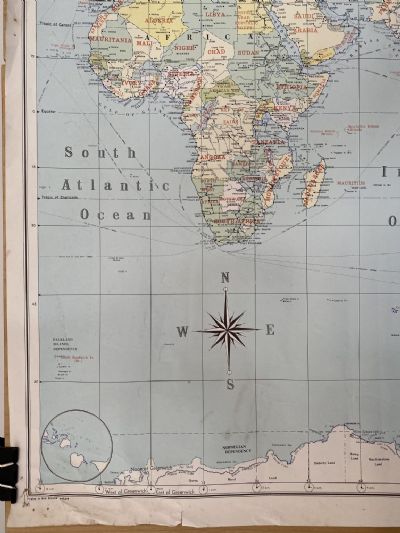 VINTAGE MAP: UBD Wall Map of The World