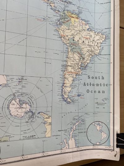 VINTAGE MAP: UBD Wall Map of The World