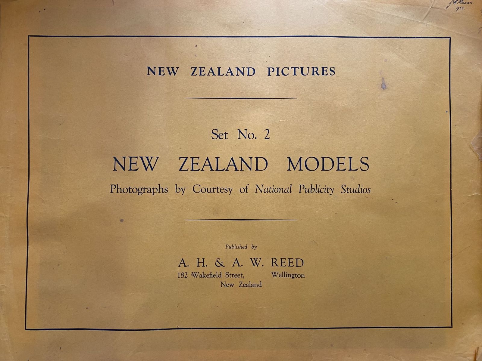 NEW ZEALAND PICTURES - Set No. 2 - New Zealand Models