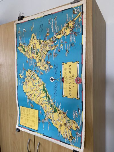 VINTAGE POSTER: Nestle's Map of New Zealand