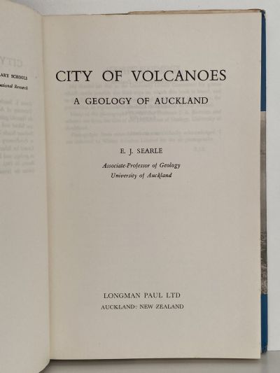 CITY OF VOLCANOES: A Geology of Auckland