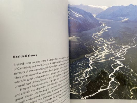 SOUTHERN ALPS: Nature & History of New Zealand's Mountain World