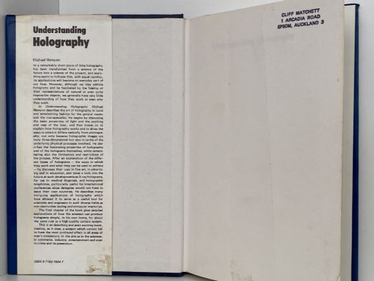UNDERSTANDING HOLOGRAPHY