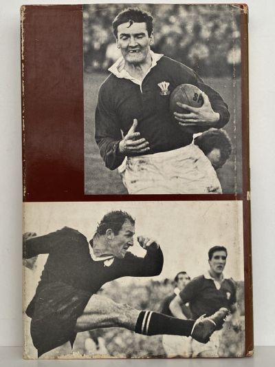 RED DRAGONS OF RUGBY: Welsh-All-Black Encounters From 1905-69
