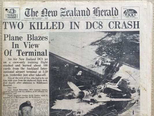 OLD NEWSPAPER: The New Zealand Herald, 5 July 1966 - Air NZ DC8 Crash