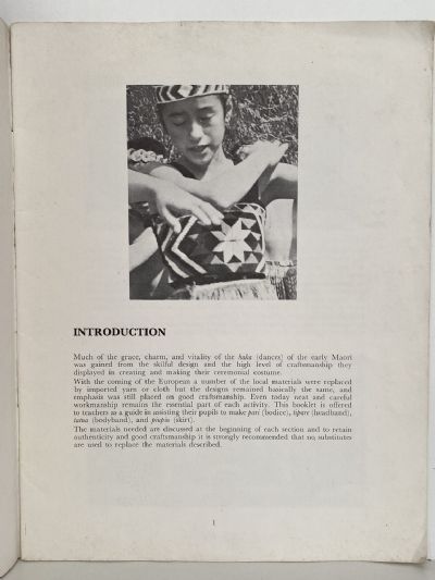 CEREMONIAL COSTUME: The Arts of the Maori Instructional Booklet