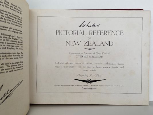 WHITES PICTORIAL REFERENCE OF NEW ZEALAND