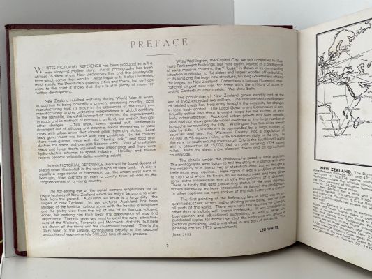 WHITES PICTORIAL REFERENCE OF NEW ZEALAND