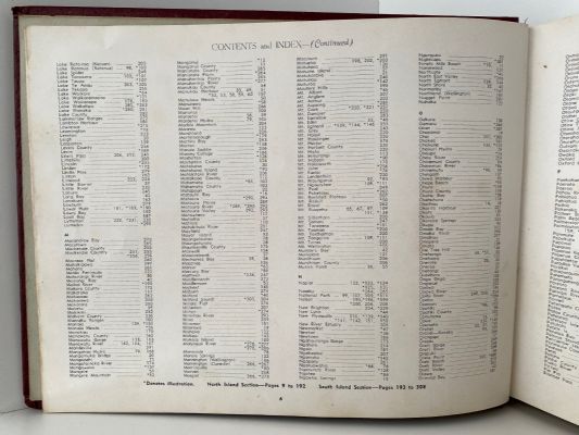WHITES PICTORIAL REFERENCE OF NEW ZEALAND