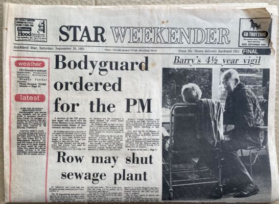 OLD NEWSPAPER: Star Weekender, 26 September 1981 - Bodyguard for PM