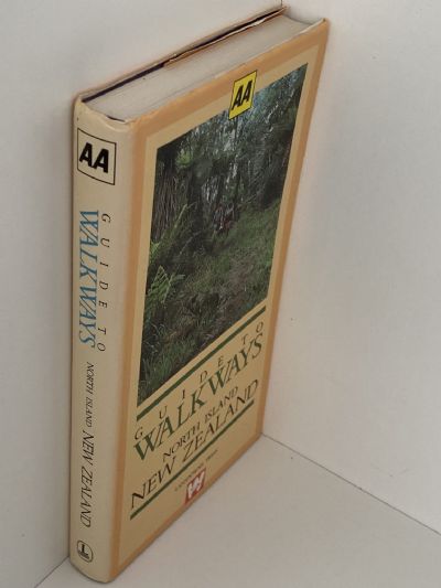 GUIDE TO WALKWAYS: North Island New Zealand