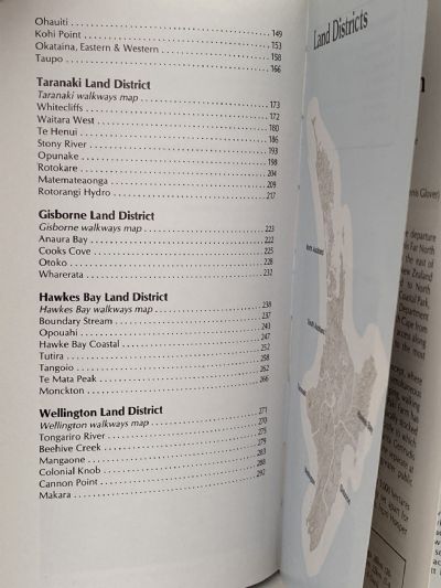 GUIDE TO WALKWAYS: North Island New Zealand