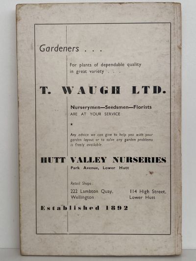 GARDEN WITH MATTHEWS: Highlights on the Art of Growing Fruit, Flowers and Veges