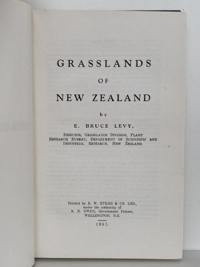 GRASSLANDS OF NEW ZEALAND