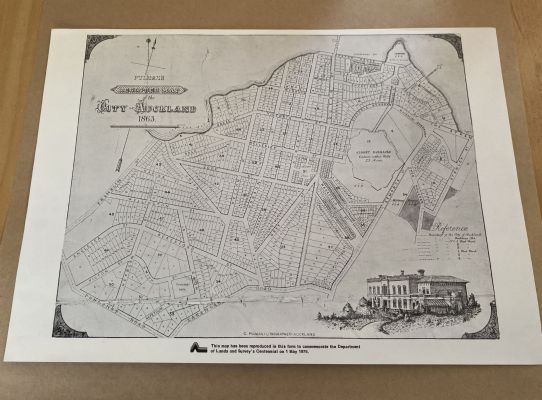 VINTAGE MAP: Pulman's Register Map of the City of Auckland 1863