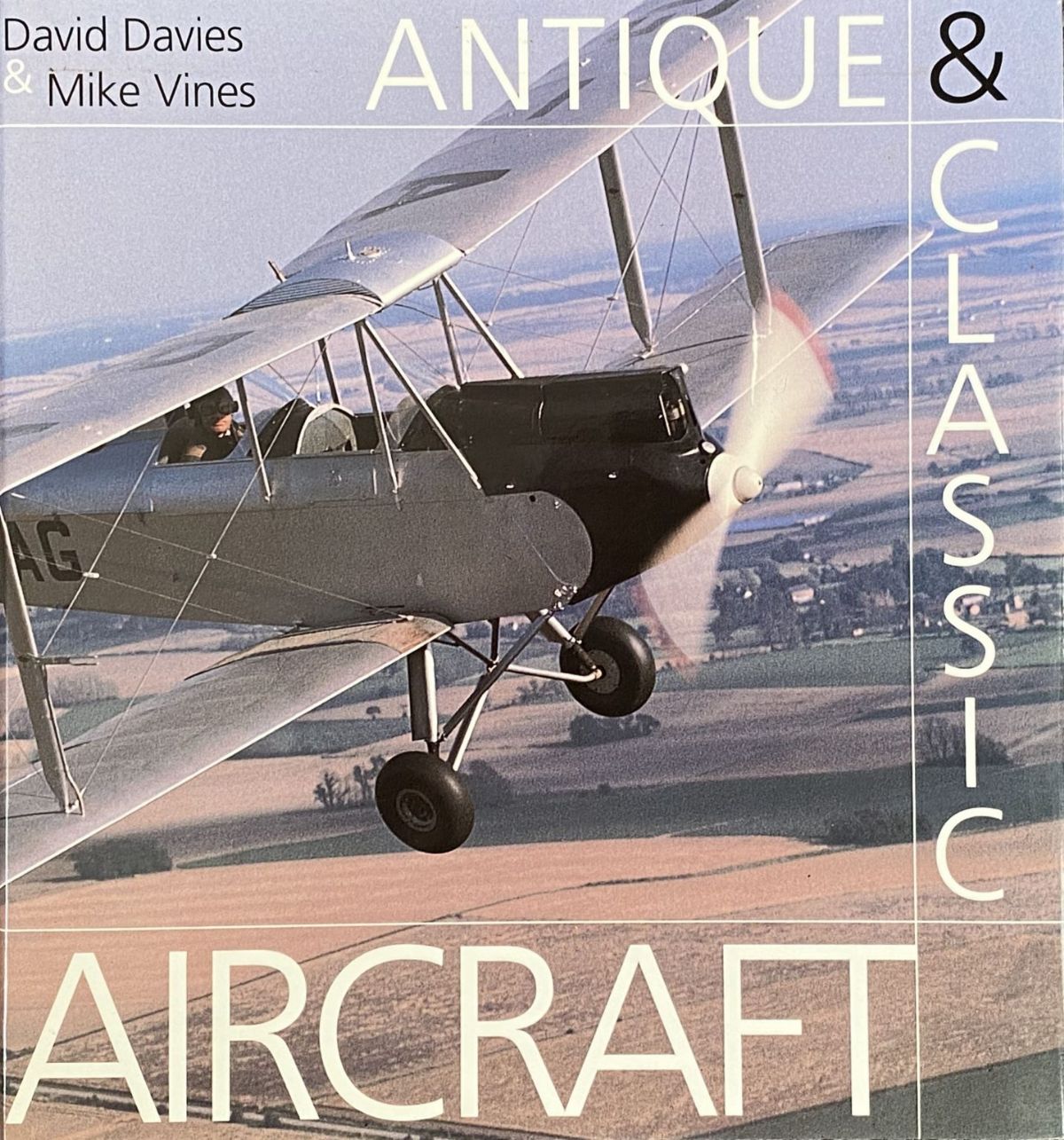 ANTIQUE & CLASSIC AIRCRAFT