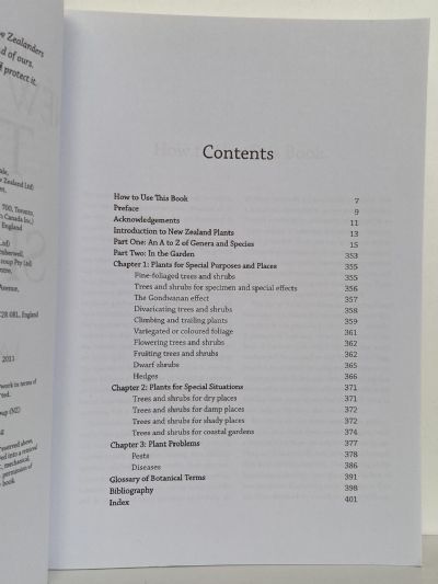 THE CULTIVATION OF NEW ZEALAND TREES AND SHRUBS: Your Essential Reference