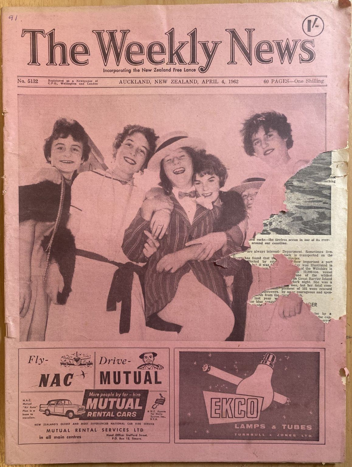 OLD NEWSPAPER: The Weekly News, No. 5132, 4 April 1962