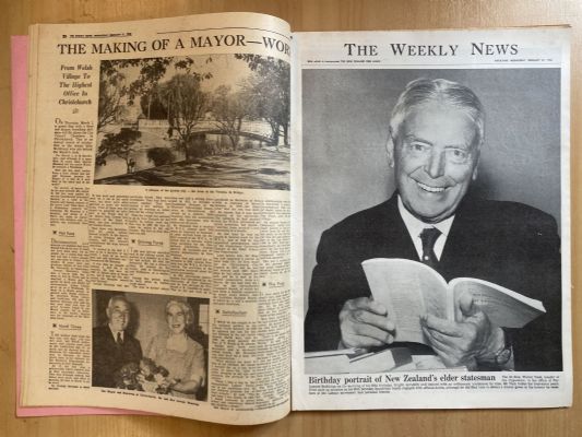 OLD NEWSPAPER: The Weekly News, No. 5126, 21 February 1962