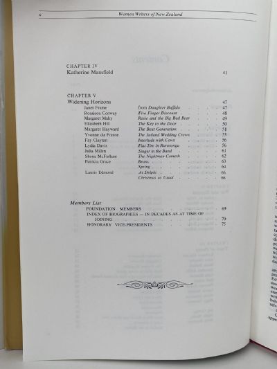 WOMEN WRITERS OF NEW ZEALAND 1932-1982
