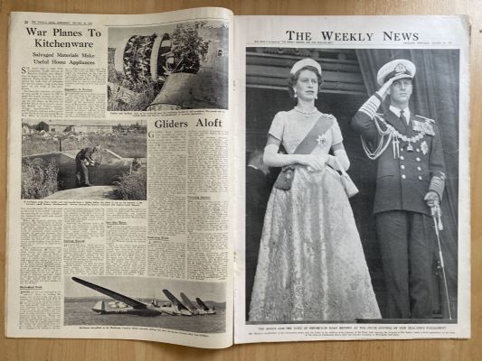 OLD NEWSPAPER: The Weekly News - No. 4704, 20 January 1954
