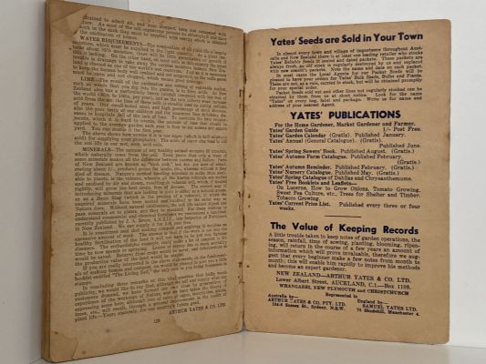 YATES GARDEN GUIDE: 32nd Revised Edition