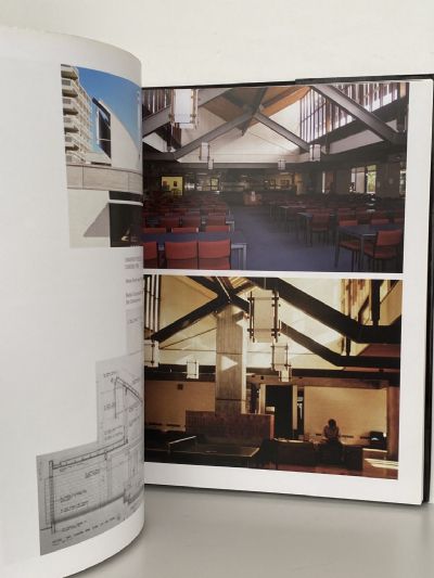 A SOUTHERN ARCHITECTURE: The Work of Ted McCoy