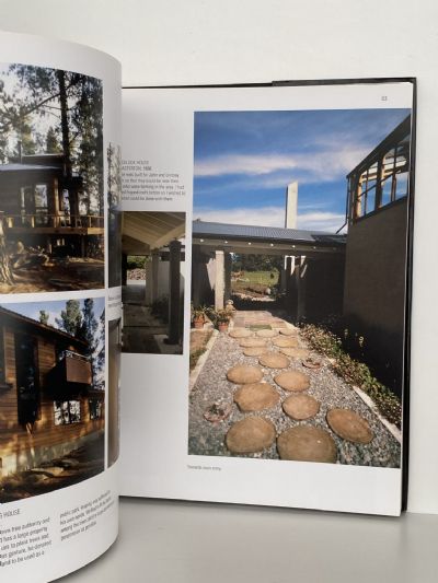 A SOUTHERN ARCHITECTURE: The Work of Ted McCoy