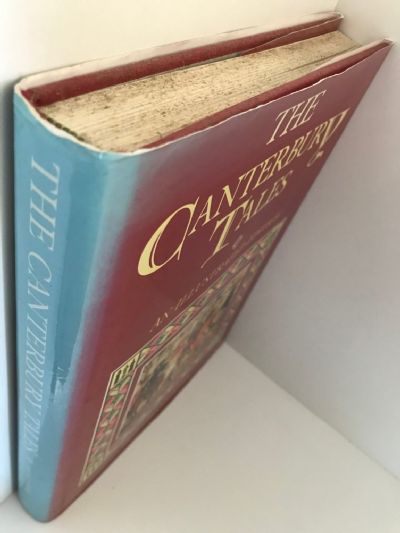 THE CANTERBURY TALES: An Illustrated Edition