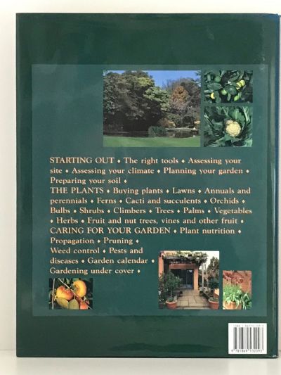 THE COMPLETE NEW ZEALAND GARDENER: A Practical Guide