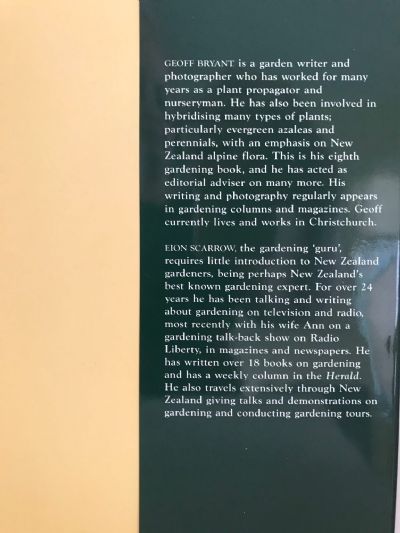 THE COMPLETE NEW ZEALAND GARDENER: A Practical Guide