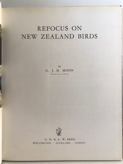 REFOCUS ON NEW ZEALAND BIRDS: Bird Photography and Observation