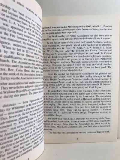 A HANDFUL OF GRAIN: The Centenary History of The Baptist Union of NZ 1945 - 1982